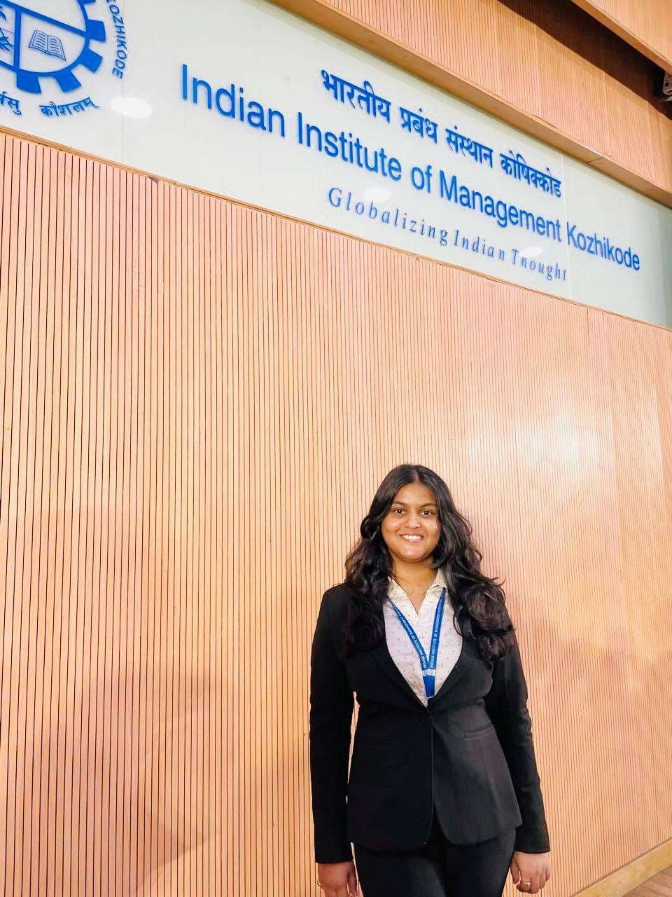 DPS Ranchi Alumna Sanvy Sinha Secures Rank 1 in IIM Kozhikode BMS Admission