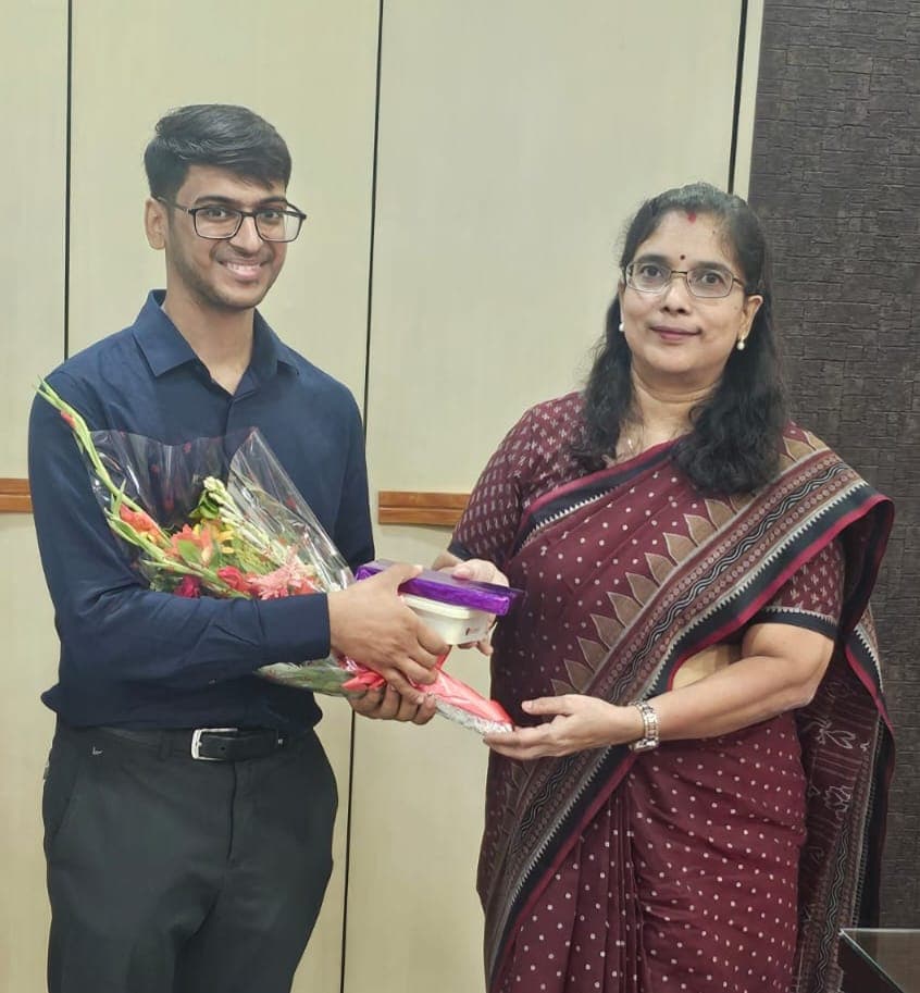 DPS Ranchi Alumnus Gaurav Khemka emerges as Jharkhand State Topper with AIR 42 in prestigious CA Final Exams